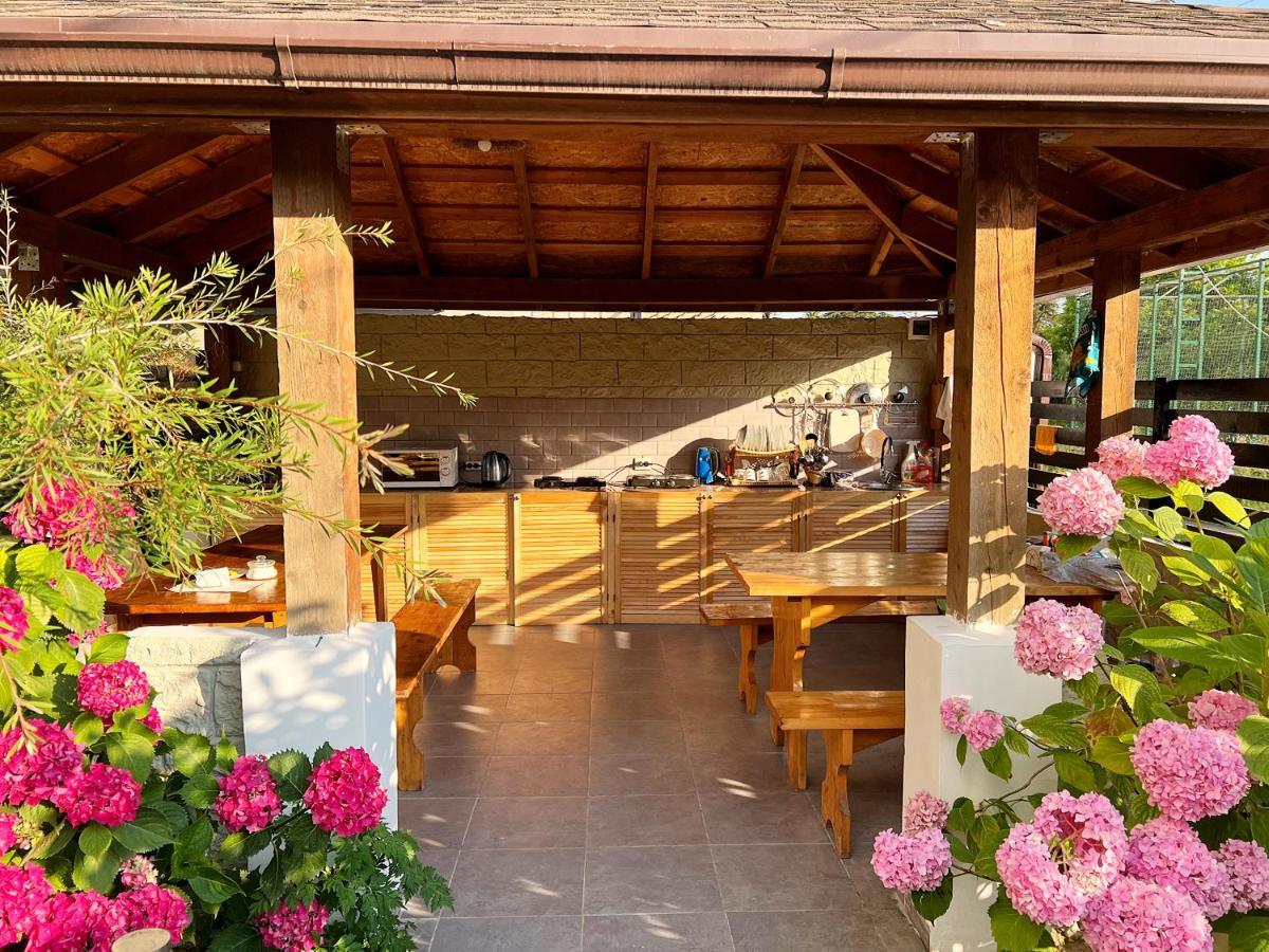 Hotel Golden Gagra Eksteriør billede
